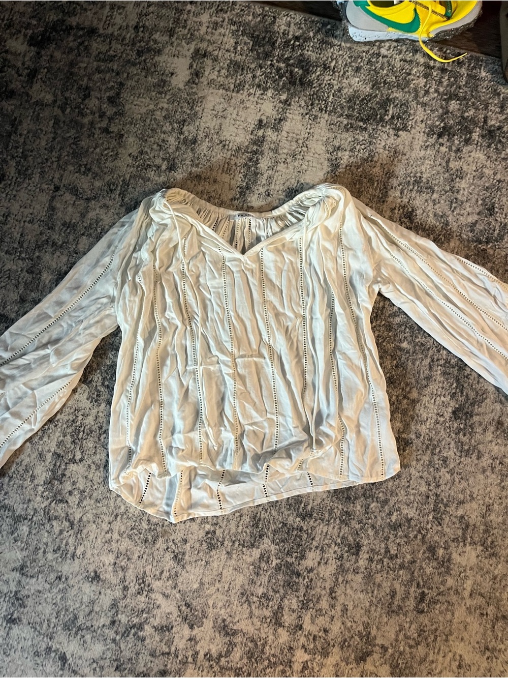 White Fram blouse with wide sleeves